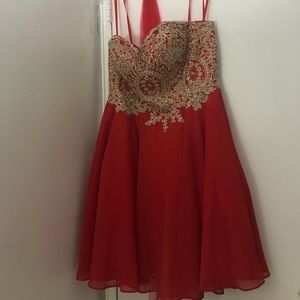 Red strapless sweet 15 dress